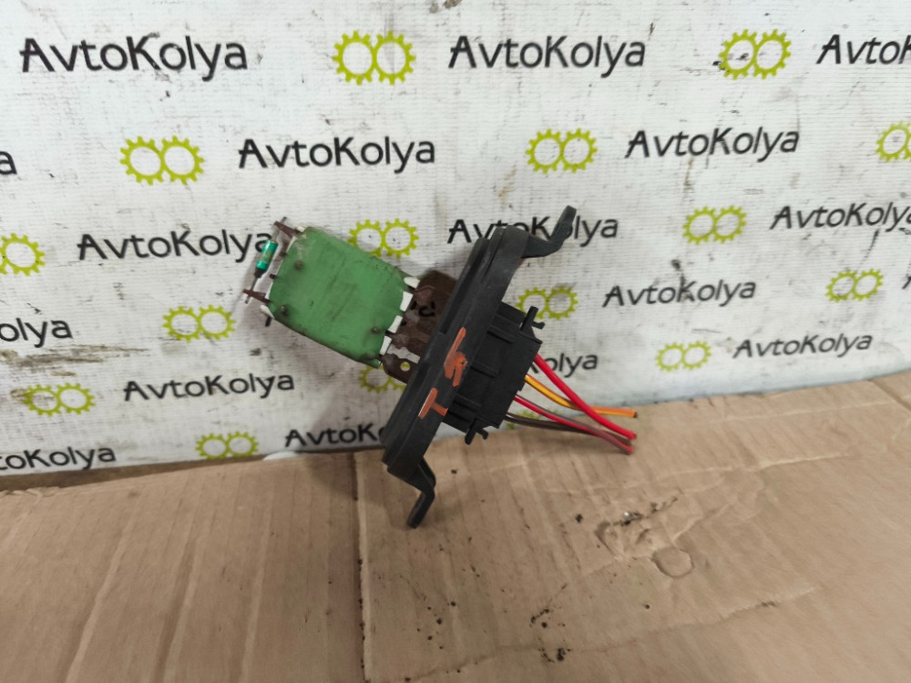 Резистор реостат печки VW T5 2003-2015 Ковель - зображення 1