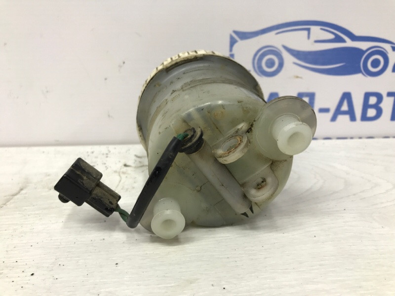 Бачок главного тормозного цилиндра Mitsubishi Pajero Sport K9 2.5 DIESEL 4D56 1996 (б/у) Київ - зображення 3