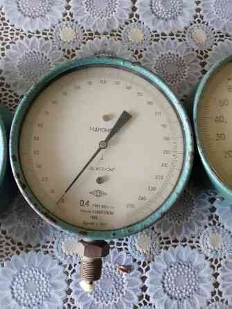 Продам манометри і вакуумметр Київ