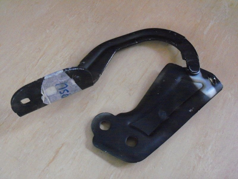 Петля капота правая Ford Focus 2010-2018 1750016 (Арт. 16184) Киев - изображение 1