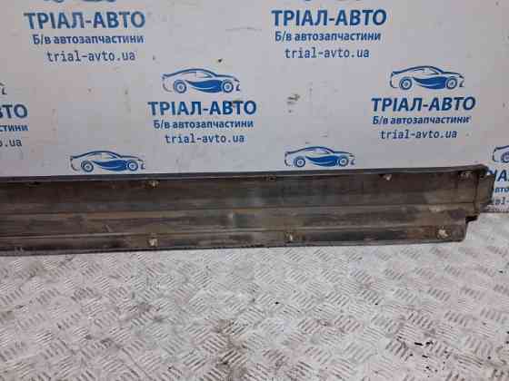 Накладка порога внешняя левая Mitsubishi Pajero Wagon 1999-2006 MN117299XB (Арт. 75738) Київ