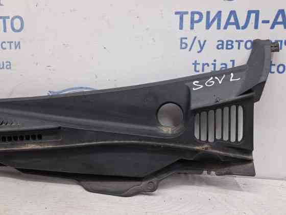 Дефлектор дворников Suzuki Grand Vitara JT 2.0 БЕНЗИН J20A 2005 лев. (б/у) Київ