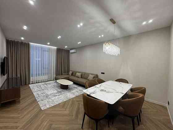 долгосрочная аренда 2-к квартира Киев, Печерский, 2300 $/мес. Киев