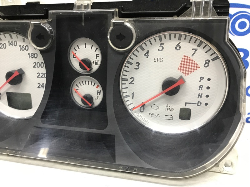 Приборная панель Mitsubishi Outlander CU 2.4 БЕНЗИН 4G69 2003 (б/у) Киев - изображение 3