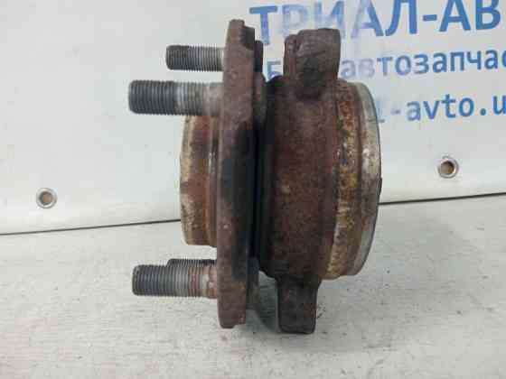 Ступица передняя Infiniti Q50 V37 2.2 DIESEL OM651 2013 (б/у) Киев