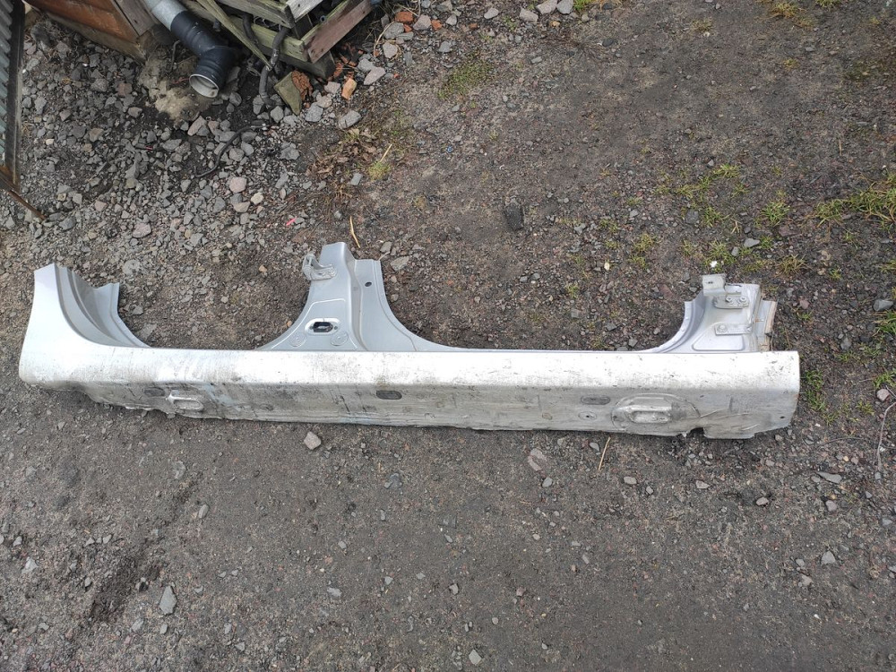 Порог кузова правый Renault Megane III 2008-2012 (Универсал) Ковель - зображення 4