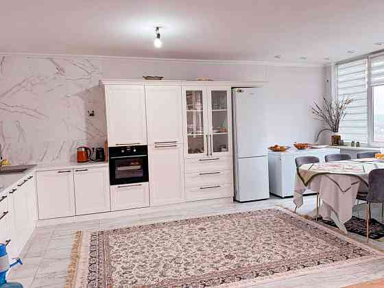 продажа 3-к квартира Броварский, Бровары, 125000 евро Бровари