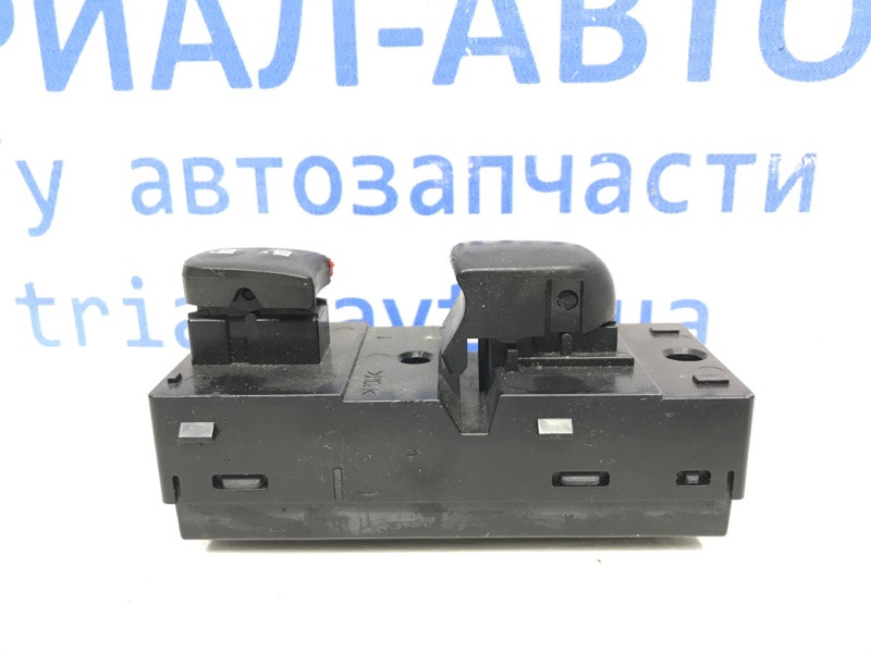 Кнопка стеклоподъемника Nissan Juke F15 1.6 TURBO MR16DDT 2010 перед. (б/у) Київ - зображення 1