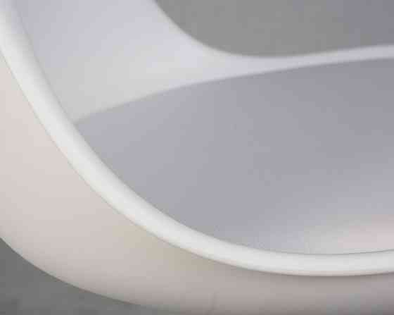 Офісне крісло Астер біле Днепр