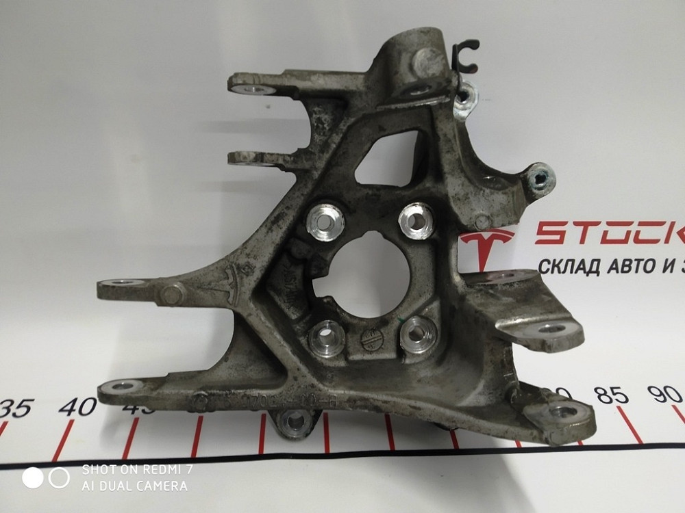 Кулак задний правый (цапфа) RWD Tesla model S, model S REST 1042507-00-B Київ - зображення 3