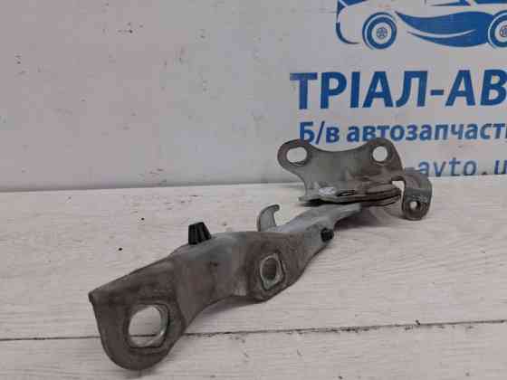 Петля капота правая Hyundai I30 FD 1.6 DIESEL D4FB 2007 (б/у) Киев