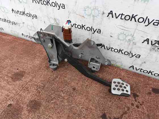 Педаль тормоза Nissan Note E11 2005-2012 Ковель