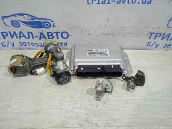 Блок управления двигателем Hyundai Tucson JM 2.0 DIESEL D4EA 2004 (б/у) Київ