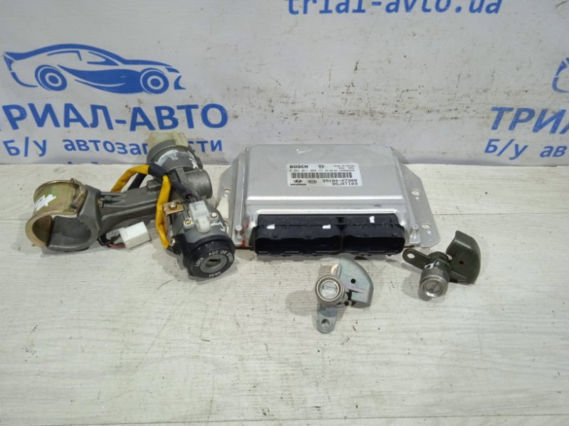 Блок управления двигателем Hyundai Tucson JM 2.0 DIESEL D4EA 2004 (б/у) Київ - зображення 4