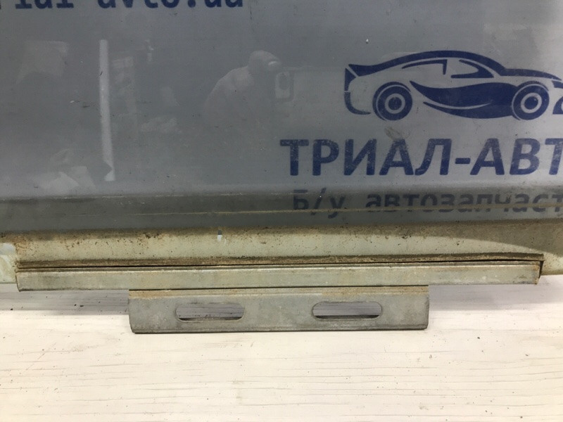 Стекло двери заднее левое Mitsubishi Pajero Sport K9 2.5 DIESEL 4D56 1996 (б/у) Киев - изображение 2