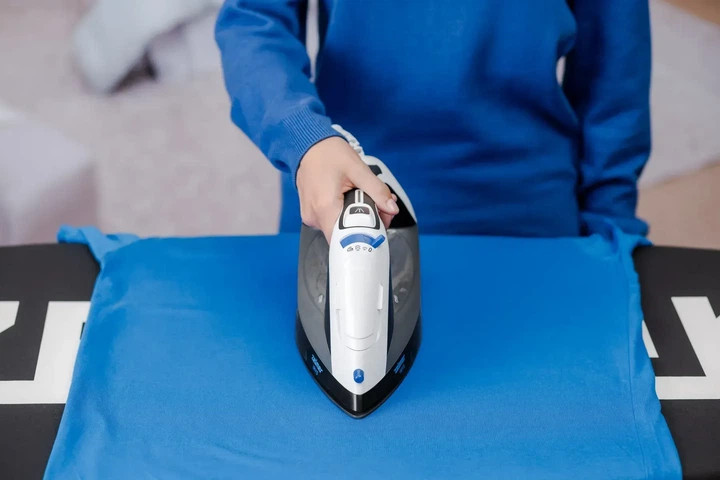 Утюг Zelmer ZIR3100 3000 Вт черный Київ - зображення 8