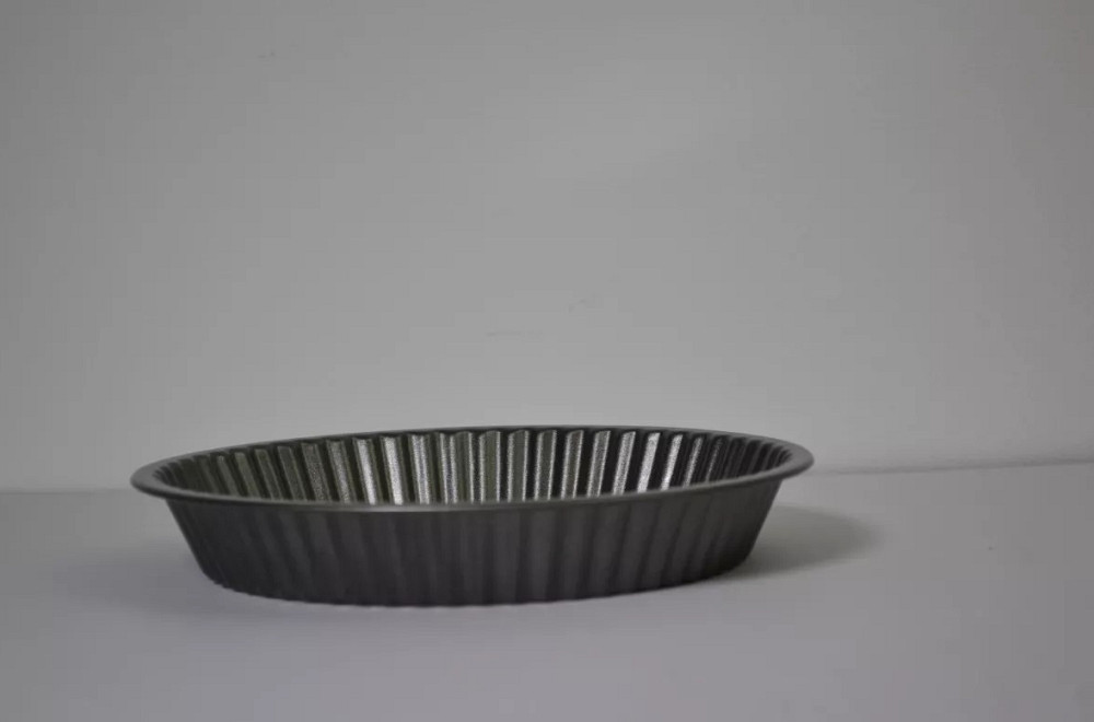 Форма для тарта Gusto GT-3120 20х3 см чорна Київ - зображення 1