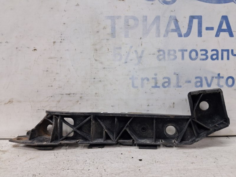 Кронштейн бампера передний левый Kia Ceed ED 1.6 DIESEL D4FB 2006 (б/у) Київ - зображення 3