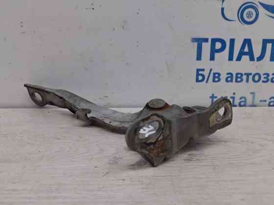 Петля капота левая Hyundai I30 FD 1.6 DIESEL D4FB 2007 (б/у) Киев
