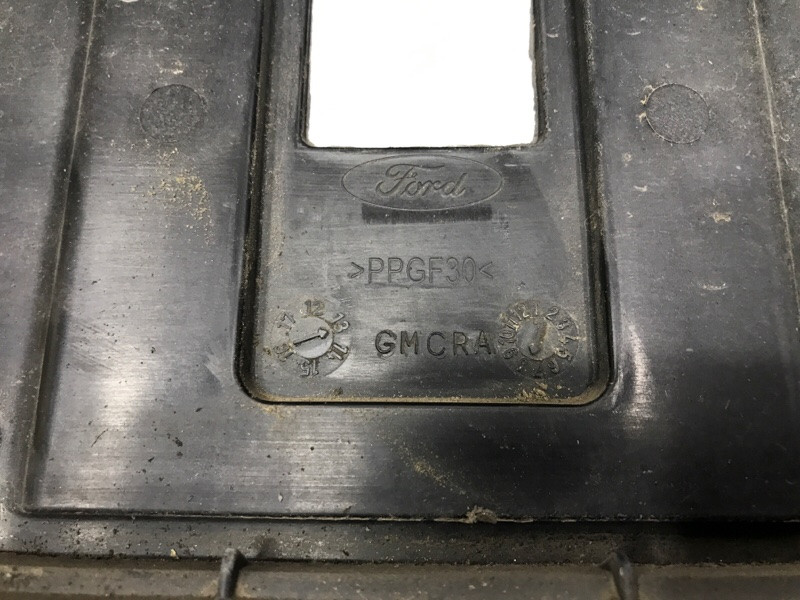 Дефлектор радиатора Ford Kuga 2011-2019 1948606 (Арт. 57228) Киев - изображение 5