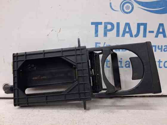 Подстаканник Toyota Avensis 2002-2010 5562005010 (Арт. 71316) Київ