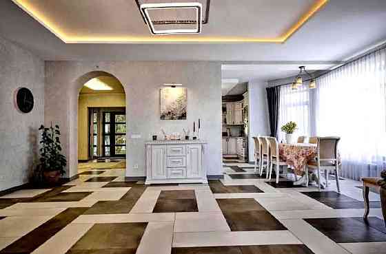 продажа 5-к дом Ровно, Александрия, 340000 $ 