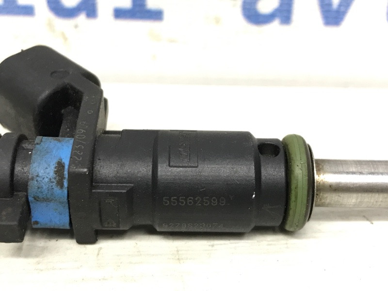 Форсунка топливная Chevrolet Cruze J300 1.6 F16D4 2009 (б/у) Київ - зображення 3