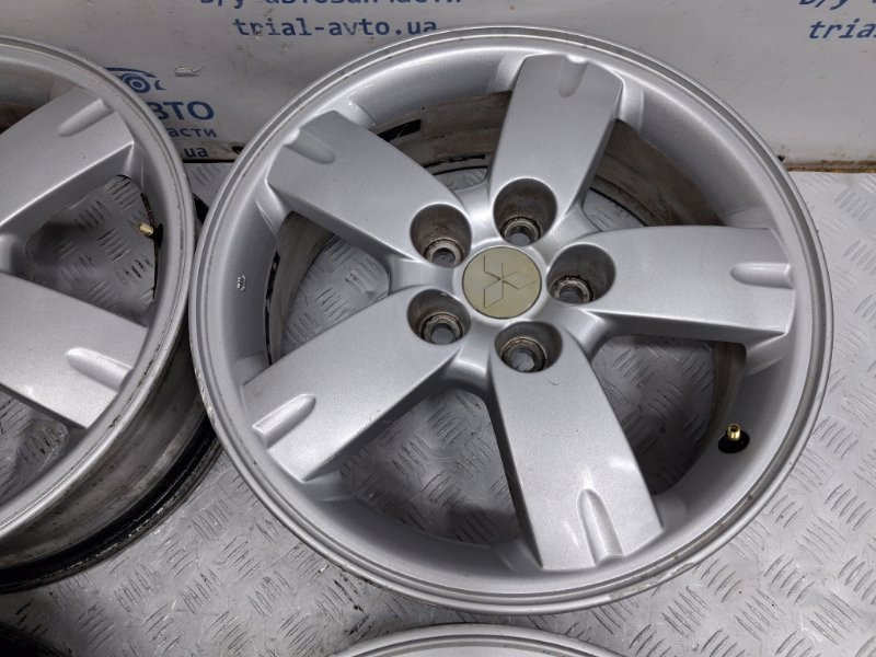 Диски титан комплект R17 Mitsubishi Outlander CU 2.4 БЕНЗИН 4G69 2003 (б/у) Киев - изображение 3