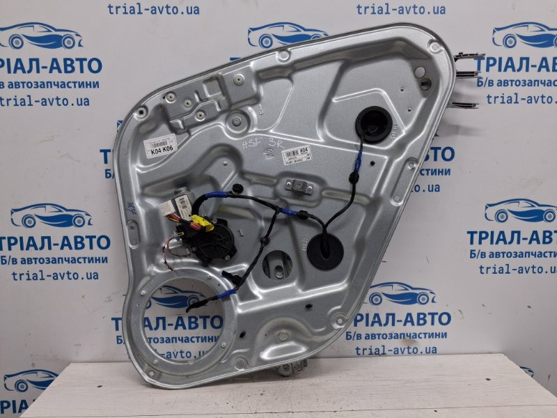 Стеклоподъемник задний правый Hyundai Santa fe CM 2.2 DIESEL D4HB 2005 (б/у) Киев - изображение 1