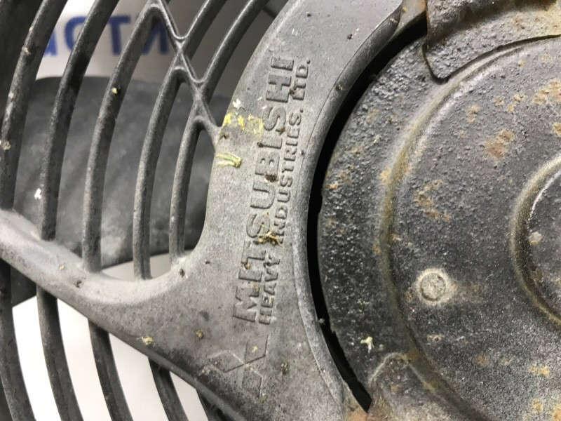 Вентилятор радиатора Mitsubishi Pajero Sport K9 2.5 DIESEL 4D56 1996 (б/у) Киев - изображение 4