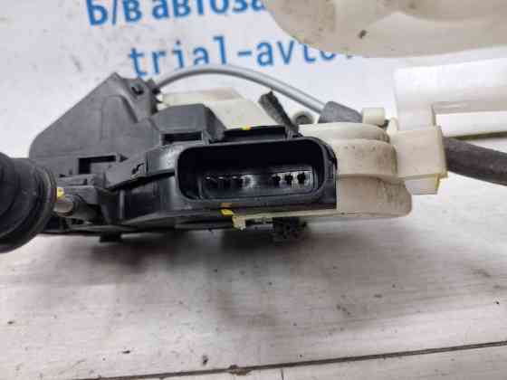 Замок двери задний правый Hyundai Santa fe 2012-2019 814202W030 (Арт. 68377) Київ