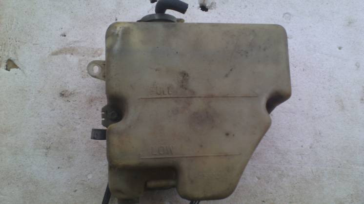 Бачок розширювальний Мазда 626 86 р.в. оригінал Вінниця - зображення 2