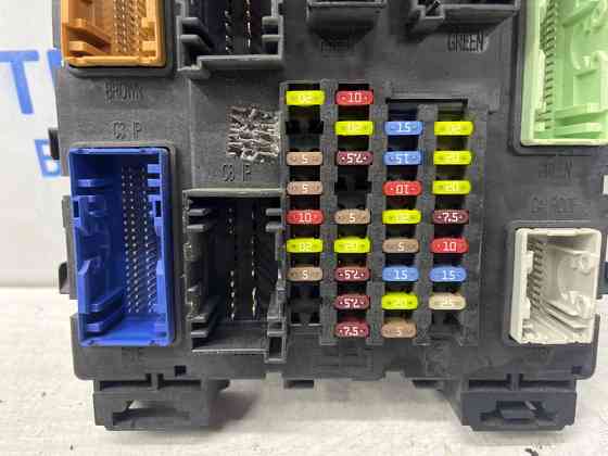 Блок предохранителей Ford Escape 2012-2019 F1FT14A073SB (Арт. 76502) Киев