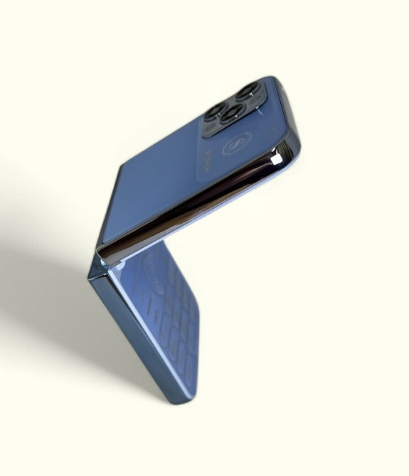 Кнопочный мобильный телефон раскладушка AIEK I15 Max на 4 сим карты Blue Киев - изображение 2