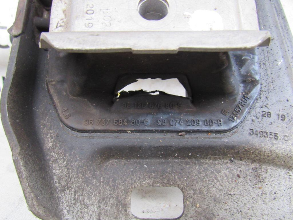 Подушка (опора) двигателя Opel Vivaro 1.6 CDTi 2019-2023 Ковель - зображення 6