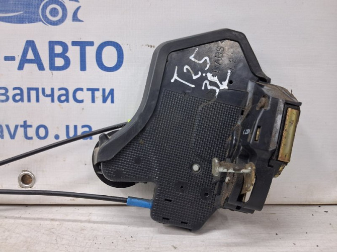 Замок двери задний левый Toyota Avensis T25 1.8 БЕНЗИН 1ZZFE 2002 (б/у) Київ - зображення 2