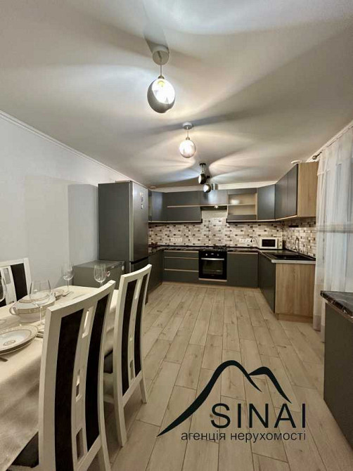 продажа 7-к дом Береговский, Берегово, 300000 $ Берегово - изображение 12