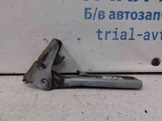 Петля капота левая Mitsubishi Pajero Wagon 3 3.2 ДИЗЕЛЬ 4M41 1999 (б/у) Киев