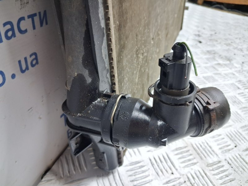 Радиатор основной Volkswagen Caddy 2K 1.9 DIESEL BJB 2003 (б/у) Киев - изображение 5