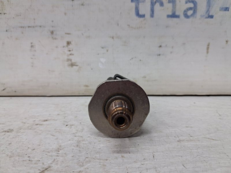 Датчик давления топлива в рейке SsangYong Rexton Y250 2.7 D27DT 2006 (б/у) Киев - изображение 2