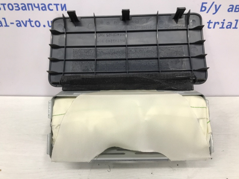 Подушка безопасности в торпеду Mitsubishi Pajero Sport K9 2.5 DIESEL 4D56 1996 (б/у) Киев - изображение 2