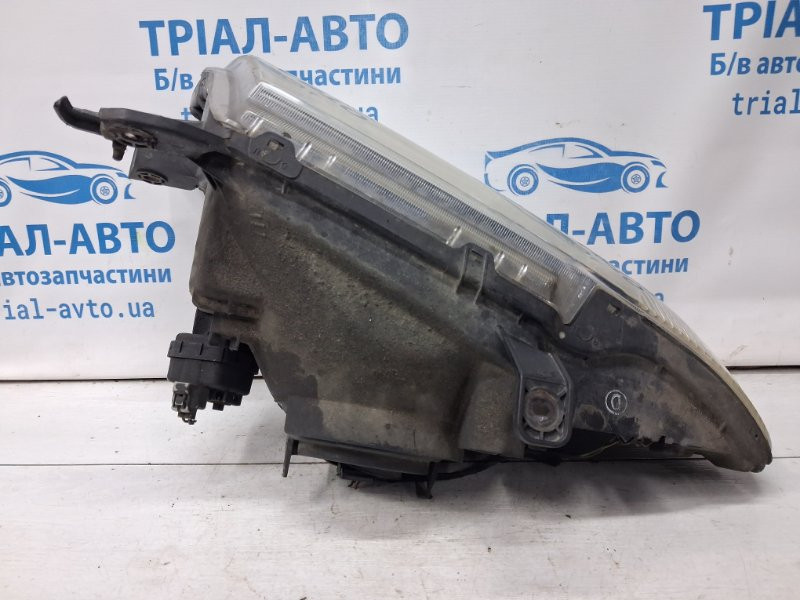 Фара правая галоген Mitsubishi Pajero Wagon 3 3.2 ДИЗЕЛЬ 4M41 1999 (б/у) Київ - зображення 7