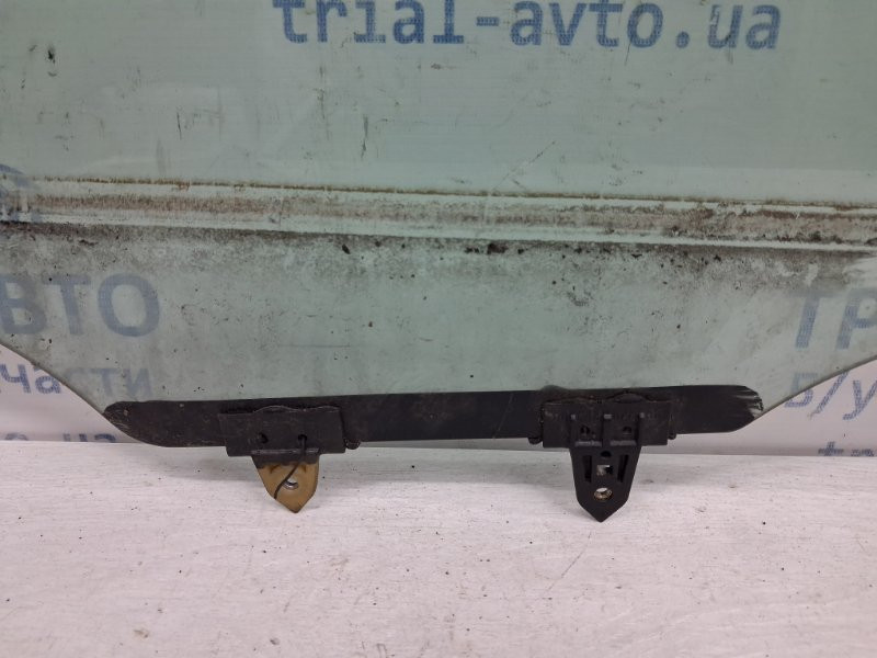 Стекло двери переднее левое Nissan Navara D40 2.5 DIESEL YD25DDTI 2004 (б/у) Київ - зображення 2