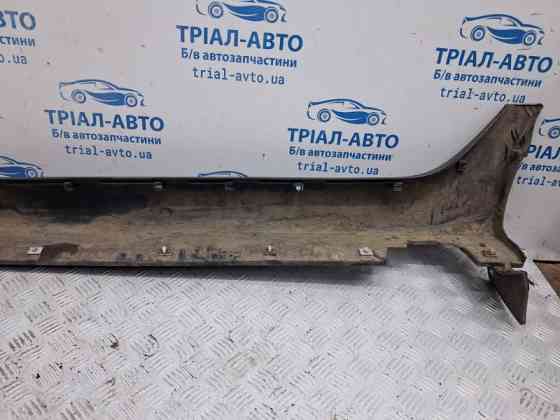 Накладка порога внешняя правая Hyundai IX35 LM 1.7 DIESEL D4FD 2009 (б/у) Киев
