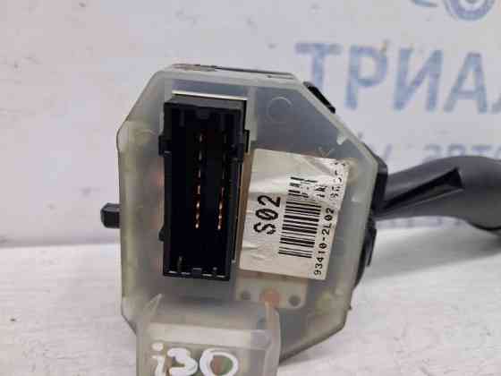 Переключатель подрулевой левый(поворотники) Hyundai I30 FD 1.6 DIESEL D4FB 2007 (б/у) Киев