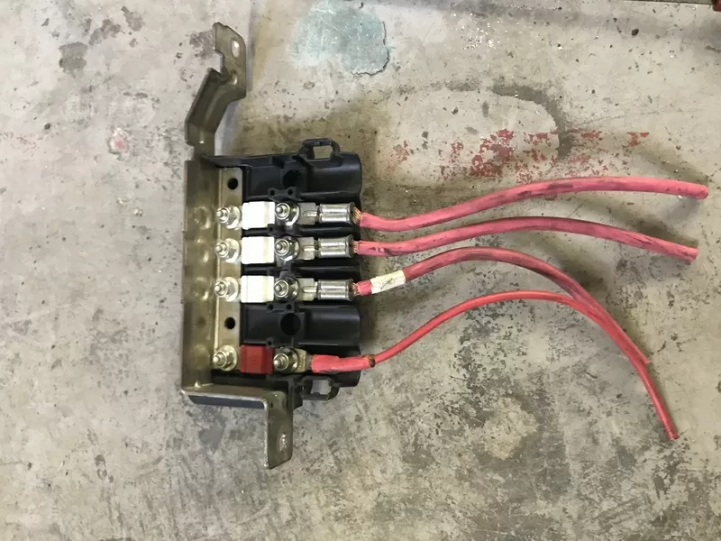 Бу корпус предохранителей АКБ Renault Megane Scenic 3, 243170003R Кропивницкий - изображение 1