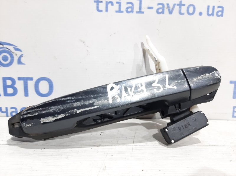 Ручка двери внешняя задняя левая Toyota RAV 4 A30 2.0 БЕНЗИН 1AZFE 2005 (б/у) Киев - изображение 1