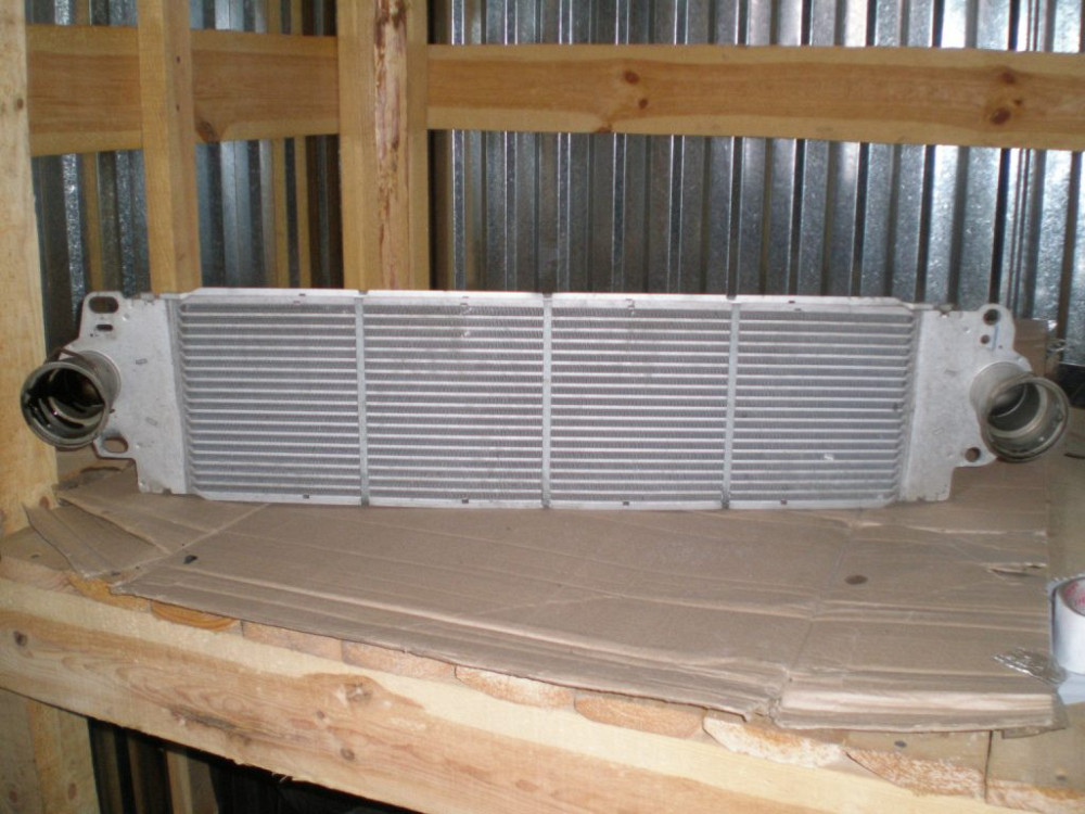 Радиатор интеркуллера Volkswagen T5 2003-2009 Ковель - изображение 1