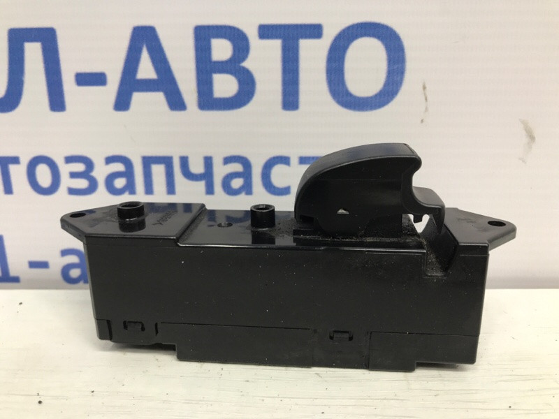 Кнопка стеклоподъемника Mitsubishi Outlander CU 2.4 БЕНЗИН 4G69 2003 (б/у) Київ - зображення 1