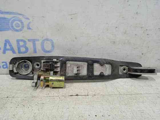 Ручка двери внешняя передняя правая Mitsubishi Lancer 9 1.6 БЕНЗИН 4G18 2003 (б/у) Киев